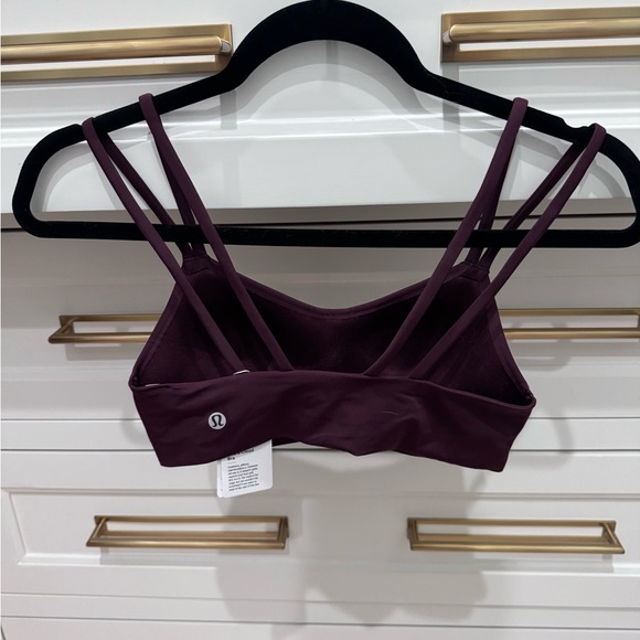 NWT Lululemon like a cloud bra size 4 - Red Maroon - Picture 2 of 6